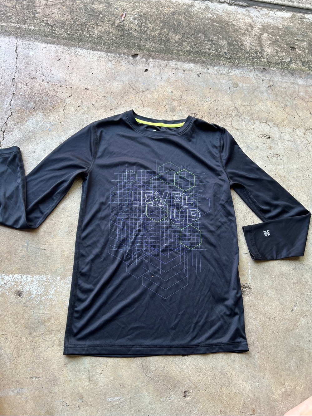 all in motion Black Long Sleeve 'Level Up' Graphic Tee